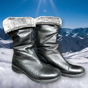 La Canadienne Women Black leather Mid Calf slip on Boots - like new